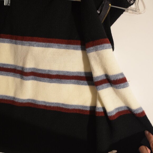 OP (R) 100% Acrylic USA Black-White-Gray-Red Zipper-Up Hoodie Vest Junior M - Picture 6 of 8